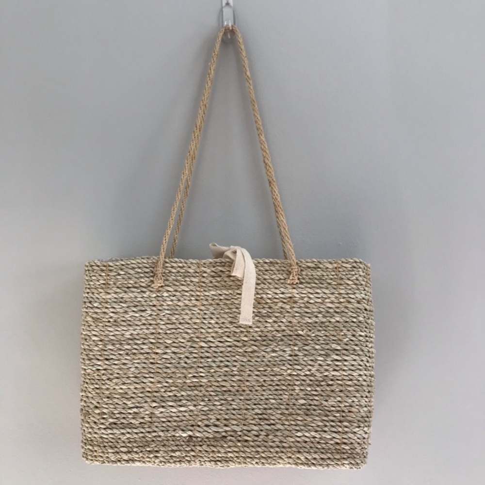 Urban Outfitters Straw Tote, Rose Fabric, Like New